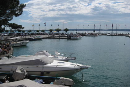 Sirmione Hafen