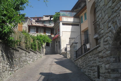 Tignale the most picturesque alleyways
