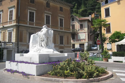Toscolano Maderno the center of the town