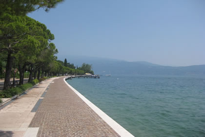 Toscolano Maderno the lakeshore