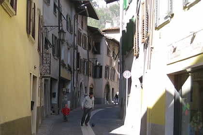 Nago il centro del paese